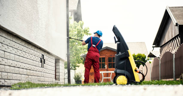 Best Spring Cleaning  in Maxton, NC